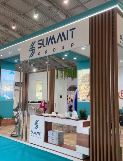 stand builder in egypt