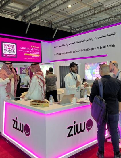 stand builder in egypt