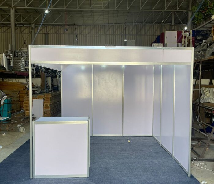stand builder in egypt